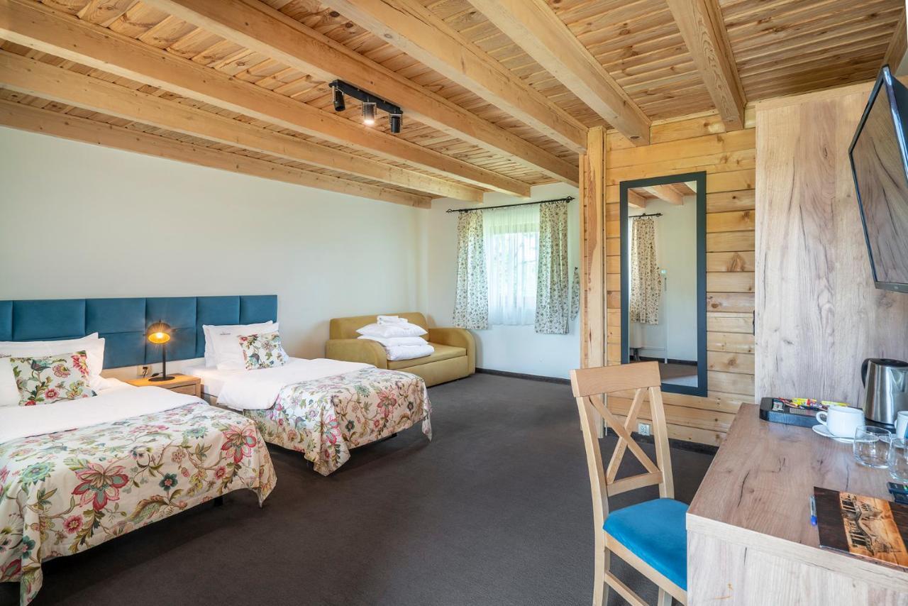 Labedz Hotel Karczma Ilawa Luaran gambar